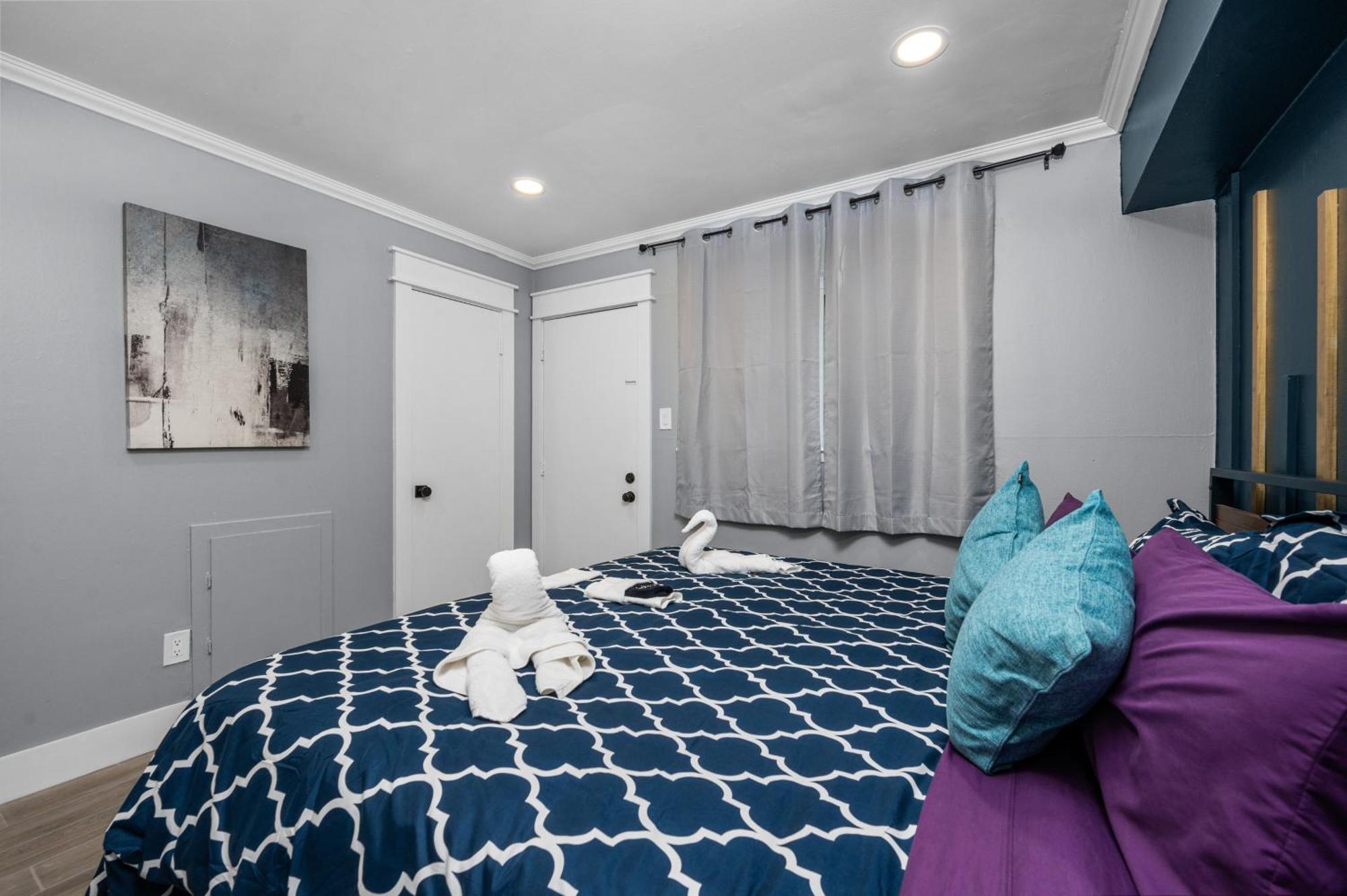 Апартаменти Bright & Airy Apt Close To Everything With Free Park Х'юстон Екстер'єр фото